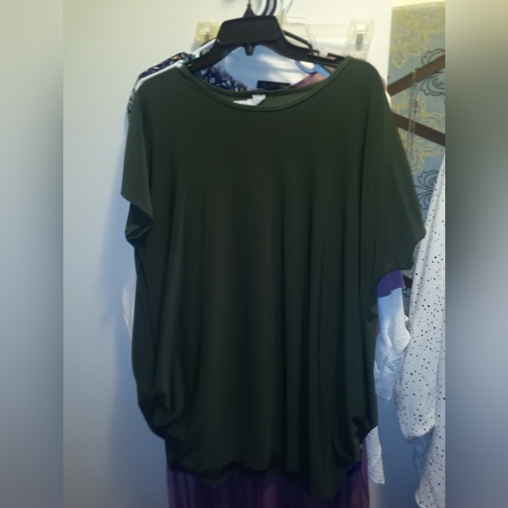 Olive blouse ruched sides 3x